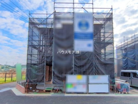 ���ԏ�@���ԃX�y�[�X��3�䕪����܂��I�Z�J���h�J�[�͂������A�o�C�N�⎩�]�ԂȂǂ��u���ꏊ�ɍ���܂���B