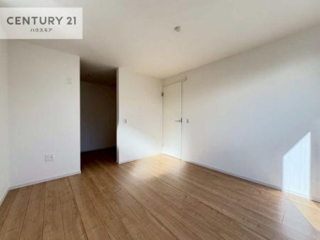 �m���@�V���v���Ƀf�U�C������Ă��邽�߁A�Ƌ��I�т܂���I
���C�ɓ���̉Ƌ��u���Ă��낰���Ԃ���邱�Ƃ��ł��܂��B