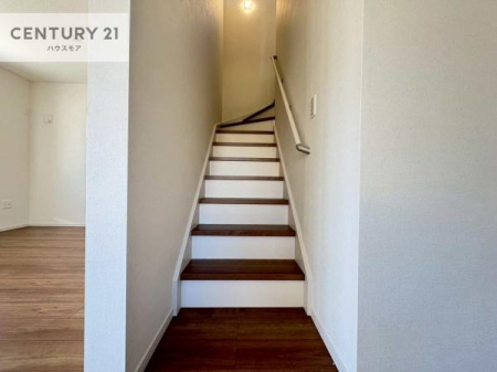 ���̑����ρ@�K�i�͖��邭�萠������Ă��܂��B���q�l�₲�N�z�̕������S���Ă����p�����܂��ˁB