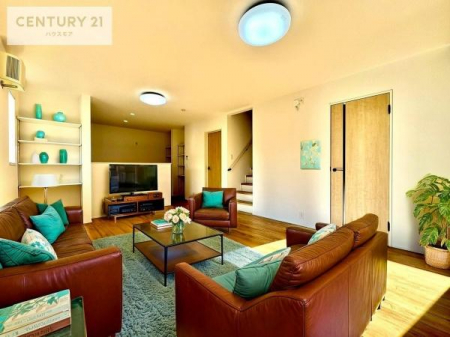 ���r���O�@�y���n�̔���J�Ò��z
�Ƌ��CG�p�[�X�ł��B��؂ȉƑ����W�܂邩�炱��LDK�ɂ͂�����肽���B
�q�����������C�ɏ΂��Ȃ��瑖�����Ă���p�����������u�L���Ƃɂ��ėǂ������v�Ǝv���u�Ԃł��B