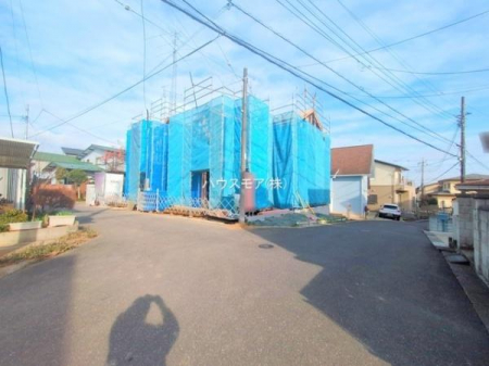 ���̑����n�@�O�ʓ��H��4.5���I�z����ǍD�ȗ��n�ł��B
�Ԍɓ��ꂪ���ȕ������S�ł��ˁB