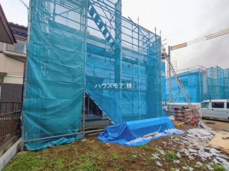 ���ԏ�@���ԃX�y�[�X��2�䕪����܂��I�Z�J���h�J�[�͂������A�o�C�N�⎩�]�ԂȂǂ��u���ꏊ�ɍ���܂���B