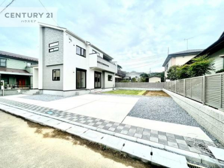 ���ԏ�@���ԃX�y�[�X��2�䕪����܂��I�Z�J���h�J�[�͂������A�o�C�N�⎩�]�ԂȂǂ��u���ꏊ�ɍ���܂���B