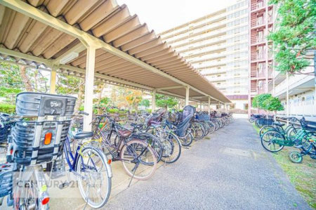 ���̑����p���@���p�����E���֏�ł��B
���]�Ԃ�����΍s���͈͂��L���肨�o�����֗��ł��I�󂫏󋵂Ɋւ��Ă͕��Ѓn�E�X���A�܂ł��C�y�ɂ��₢���킹��������