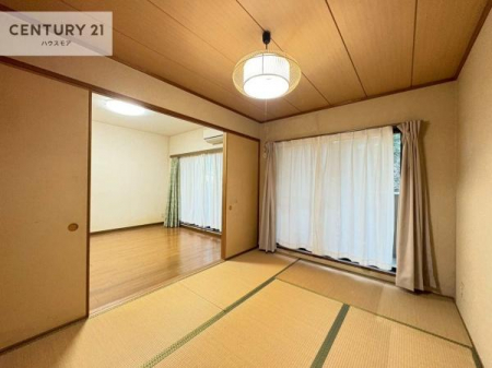 �a���@���r���O�Ɨאڂ����a���ł��I�Ǝ��̋x�e�X�y�[�X��L�b�Y�X�y�[�X�Ƃ��Ċ��p����̂��悳�����ł��ˁI
�a���̎g�����͖�����I