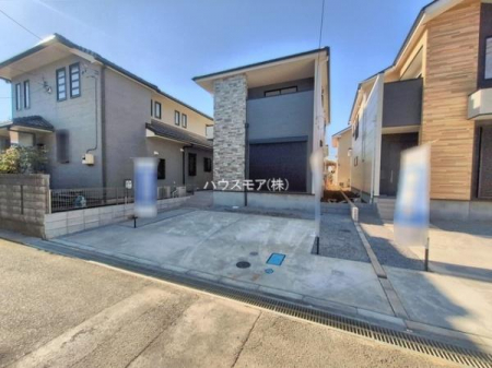 ���ԏ�@���ԃX�y�[�X��2�䕪����܂��I�Z�J���h�J�[�͂������A�o�C�N�⎩�]�ԂȂǂ��u���ꏊ�ɍ���܂���B