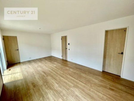 ���r���O�@�L�X�_�C�j���O�X�y�[�X�I������肨�H���B�΂��������y�������Ԃ��߂����܂��B���X�̔���������܂��I
�z�V���Еt�����֗��ł��I