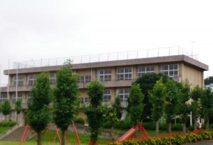 ���ӊ��@-