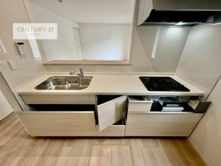 �L�b�`���@���[�X�y�[�X���L�x�ŁA�����X�y�[�X���X�b�L���ƕЕt���Ђ�`�����p�ł��܂��I
���K�ɍ�Ƃ��ł��܂��I�����̗���������܂��I