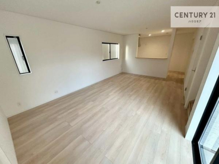 ���r���O�@�L�X�_�C�j���O�X�y�[�X�I������肨�H���B�΂��������y�������Ԃ��߂����܂��B���X�̔���������܂��I