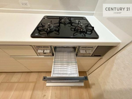 �L�b�`���@�R�����͎O������̂ł������̓����i�s���ł��܂��B
�������O�����t���ł��B�����X�y�[�X���L�X���Ă���׍�Ƃ����₷���I�g�����肪�ǂ��V�X�e���L�b�`���ł��I