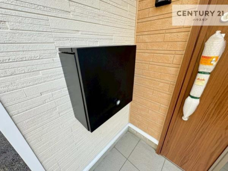 ���̑����n�@�|�X�g�t���ł��I�����T���̂������E���v�]�E������ȂǁA���Ȃ�ƕ��ЃX�^�b�t�܂ł��\���t�����������I�s���Y�Ɋւ��邱�ƂȂ�A�ǂ̂悤�Ȃ��Ƃł����S���ӑΉ������Ē����܂��B