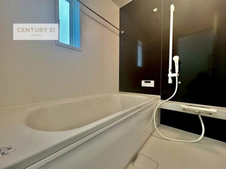 �����@1���̔�����������Ɩ����Ă���闁���ł��B
�������̑f�G�ȃ����N�[�[�V�����ꏊ�ł��ˁB