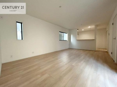 ���r���O�@�L�X�_�C�j���O�X�y�[�X�I������肨�H���B�΂��������y�������Ԃ��߂����܂��B���X�̔���������܂��I