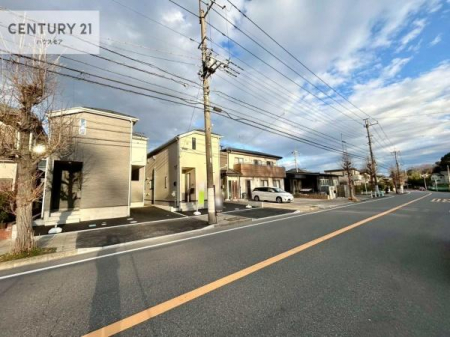 ���̑����n�@�O�ʓ��H12�������I�z����ǍD�ȗ��n�ł��B
�Ԍɓ��ꂪ���ȕ������S�ł��ˁB