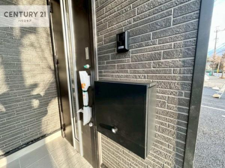 ���̑����n�@�|�X�g�t���ł��I�����T���̂������E���v�]�E������ȂǁA���Ȃ�ƕ��ЃX�^�b�t�܂ł��\���t�����������I�s���Y�Ɋւ��邱�ƂȂ�A�ǂ̂悤�Ȃ��Ƃł����S���ӑΉ������Ē����܂��B