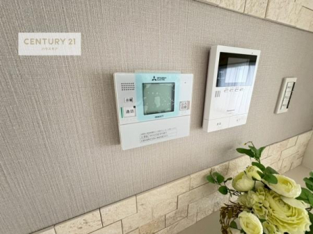 ���̑����ρ@TV���j�^�[�t���C���^�[�z���ł��q�l�̂�����Ԓ��Ȃǂ����S�ł��ˁB
�{�^���ЂƂł����C�̏������ƂƂ̂��I�I�[�g�o�X���B