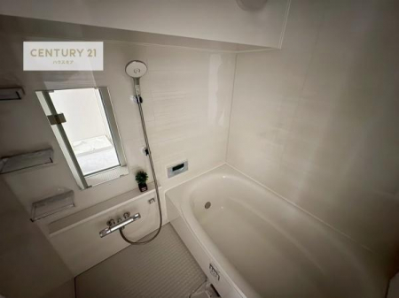 �����@�L�X�o�X�ň���̔������t���b�V���B�����L�΂���̂ŁA�����ɂ��������ƐZ����܂��ˁI�����̃o�X�^�C�����y���݂ɂȂ�܂��B