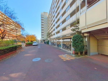 ���̑����p���@�����t�����֏�ł��I�ʋ΁E�ʊw�₨�������ɂ��֗��ŁA���]�Ԃ��������̕��Ɋ������Z���ł��B