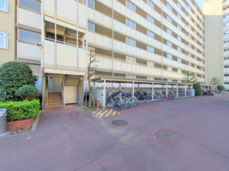 ���̑����p���@���p�����E���]�Ԓu����ł��B
���]�Ԃ�����΍s���͈͂��L���肨�o�����֗��ł��I�󂫏󋵂Ɋւ��Ă͂��C�y�ɂ��₢���킹���������I