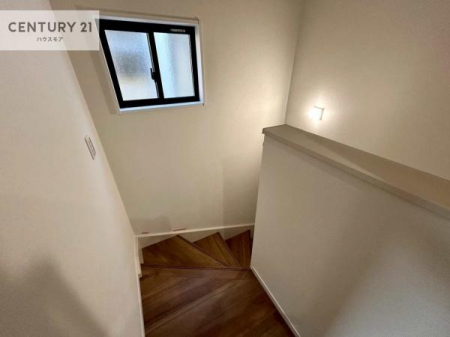 ���̑����ρ@�K�i�͖��邭�萠������Ă��܂��B���q�l�₲�N�z�̕������S���Ă����p�����܂��ˁB