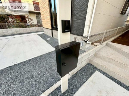 ���̑����n�@�X�փ|�X�g�t���ŕs�ݎ��ł��ו����󂯎��ĂƂ��Ă��֗��I
�Ƃɂ��Ȃ��Ⴂ���Ȃ��X�g���X����I�Ĕz�B�̎�Ԃ��Ȃ��܂��I