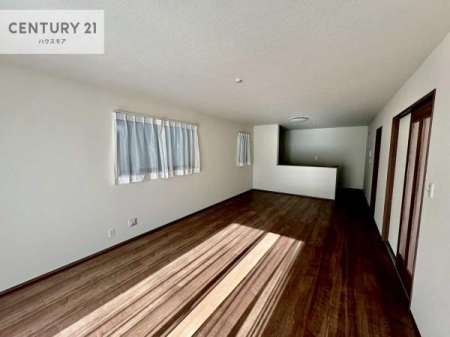 ���r���O�@�L�X�_�C�j���O�X�y�[�X�I������肨�H���B�΂��������y�������Ԃ��߂����܂��B���X�̔���������܂��I