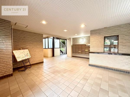 ���r�[�@�L�����r�[�́A�J���������ς��ł��B����������������āA�o�}���Ă���܂��B