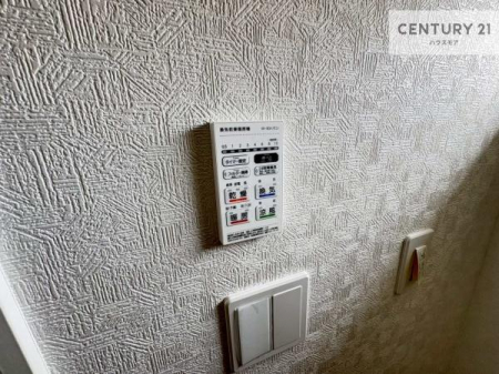 ���̑��@����������g�[���t���Ă��閣�͓I�Ȏd�l�ł��I�~��̓q�[�g�V���b�N�̗\�h�ɂ��g���܂��B
�J�̓��ł������󕨂���������̂ŁA���󕨂����ߍ��݂ɂ����I