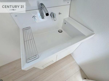 ���ʑ�E���ʏ��@�[�����ʑ�{�E���́A�������˂ɂ����̂ł�����ꂪ�y�X�I���������ۂĂ܂��I
�L���C�Ȑ��ʏ��Ŏ��������̃��`�x�[�V�������オ��܂��ˁI