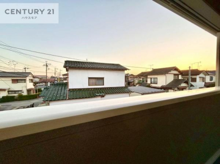 �Z�˂���̒��]�ʐ^�@���ꂽ���ɂ͐�������n����J���I�Ȏ��Ԃ��y���߂܂��B�C�����̗ǂ������ʂ蔲����X���݂ł��I
