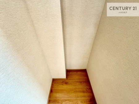 ���[�@���r���O�Ɏ��[�����邩��A�U�炩�肪���ȏ�������ʒu�ցB�S�n�悢��炵���x���܂��B