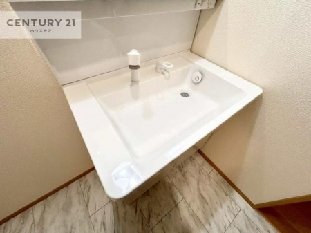 ���ʑ�E���ʏ��@�[�����ʑ�{�E���́A�������˂ɂ����̂ł�����ꂪ�y�X�I���������ۂĂ܂��I
�L���C�Ȑ��ʏ��Ŏ��������̃��`�x�[�V�������オ��܂��ˁI