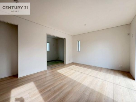 ���r���O�@�L�X�_�C�j���O�X�y�[�X�I������肨�H���B�΂��������y�������Ԃ��߂����܂��B���X�̔���������܂��I