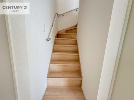 ���̑����ρ@�K�i�͖��邭�萠������Ă��܂��B���q�l�₲�N�z�̕������S���Ă����p�����܂��ˁB