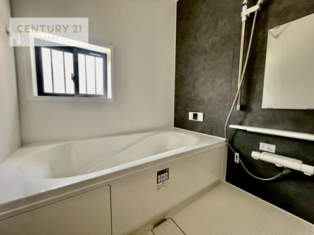 �����@�������������l�̕��͋C�̃o�X���[���́A�����o�Ă��ăo�X�^�C�����[���I
���d���撣���Ă��邲�J���ɂ��D�݂̓����̓����܂����āA�y����ł݂Ă͂������ł��傤���H