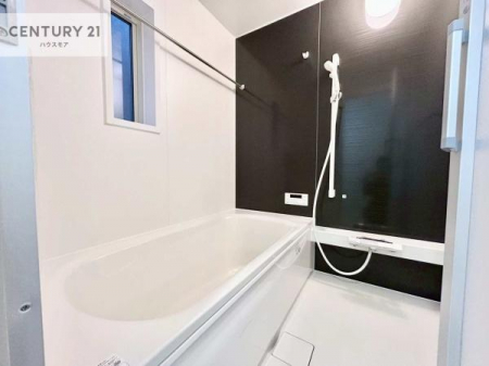 �����@�������������l�̕��͋C�̃o�X���[���́A�����o�Ă��ăo�X�^�C�����[���I
���d���撣���Ă��邲�J���ɂ��D�݂̓����̓����܂����āA�y����ł݂Ă͂������ł��傤���H