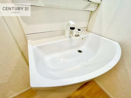 ���ʑ�E���ʏ��@�[�����ʑ�{�E���́A�������˂ɂ����̂ł�����ꂪ�y�X�I���������ۂĂ܂��I
�L���C�Ȑ��ʏ��Ŏ��������̃��`�x�[�V�������オ��܂��ˁI