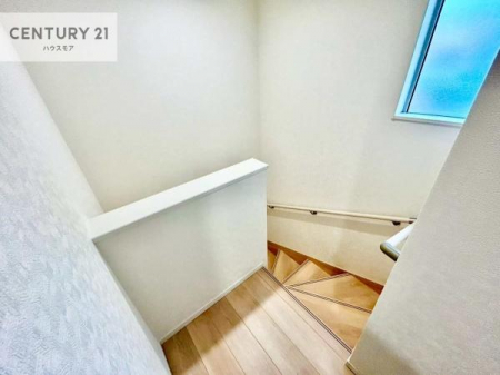 ���̑����ρ@�K�i�͖��邭�萠������Ă��܂��B���q�l�₲�N�z�̕������S���Ă����p�����܂��ˁB