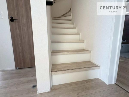 ���̑����ρ@�K�i�͖��邭�萠������Ă��܂��B���q�l�₲�N�z�̕������S���Ă����p�����܂��ˁB