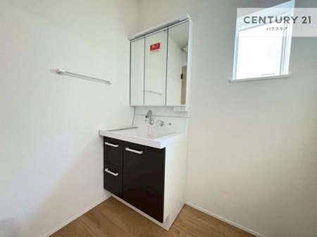 ���ʑ�E���ʏ��@�����t���̖��邢���ʎ��ł��I���C�������ɓ���ւ����ł��Đ����ɕۂ��Ƃ��ł��܂��I���R�����������ނ̂ł����ς̎d�オ����ǂ��Ȃ�܂��ˁI