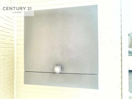 ���̑����n�@�|�X�g�t���ł��I�����T���̂������E���v�]�E������ȂǁA���Ȃ�ƕ��ЃX�^�b�t�܂ł��\���t�����������I�s���Y�Ɋւ��邱�ƂȂ�A�ǂ̂悤�Ȃ��Ƃł����S���ӑΉ������Ē����܂��B