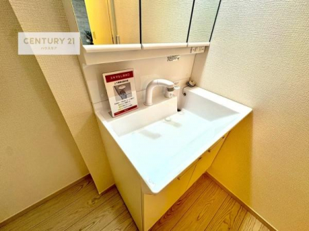 ���ʑ�E���ʏ��@�[�����ʑ�{�E���́A�������˂ɂ����̂ł�����ꂪ�y�X�I���������ۂĂ܂��I
�L���C�Ȑ��ʏ��Ŏ��������̃��`�x�[�V�������オ��܂��ˁI