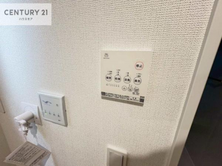 ���̑��@����������g�[���t���Ă��閣�͓I�Ȏd�l�ł��I�~��̓q�[�g�V���b�N�̗\�h�ɂ��g���܂��B
�J�̓��ł������󕨂���������̂ŁA���󕨂����ߍ��݂ɂ����I