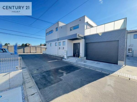 ���̑����n�@�O�ʓ��H��5���I�z����ǍD�ȗ��n�ł��B
�Ԍɓ��ꂪ���ȕ������S�ł��ˁB