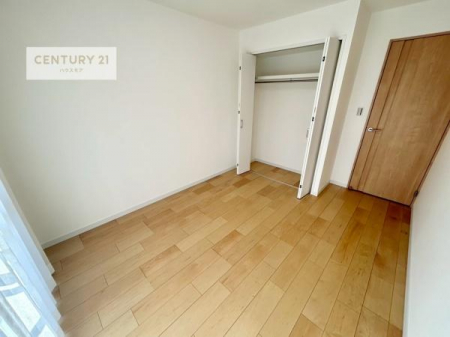 ���r���O�ȊO�̋����@���[�X�y�[�X�����Ă��܂��I�������X�b�L�����ڂ��鎖���ł��܂��ˁB
�Ƌ��I�΂Ȃ��V���v���ȃf�U�C���ׁ̈A�Ƌ��I�΂����C�ɓ���̋�ԍ�肪�ł������ł��ˁB