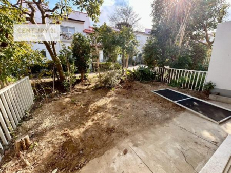 ��@���r���O�ƌq�����p��t���I�L��������̂ŃK�[�f�j���O�₨�q�l�̗V�я�ABBQ�Ȃǂ̃A�E�g�h�A���y���߂܂��I
�z������ǍD�Ȃ���ł��I