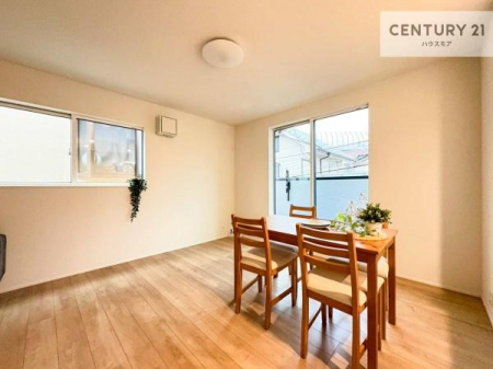 ���r���O�@�L�X�_�C�j���O�X�y�[�X�I������肨�H���B�΂��������y�������Ԃ��߂����܂��B���X�̔���������܂��I