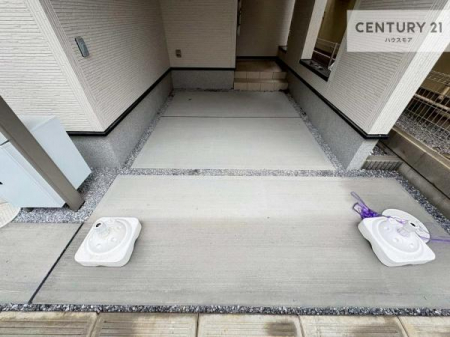 ���ԏ�@�r���g�C���K���[�W�̒��ԏ�́A�J�╗����Ԃ�����Ă����̂ő�؂ɊǗ����ł���̂ň��S�I�O�łc�h�x��z�[���p�[�e�B�[���ł���X�y�[�X�Ŏg������̗ǂ��d�l�ł��I