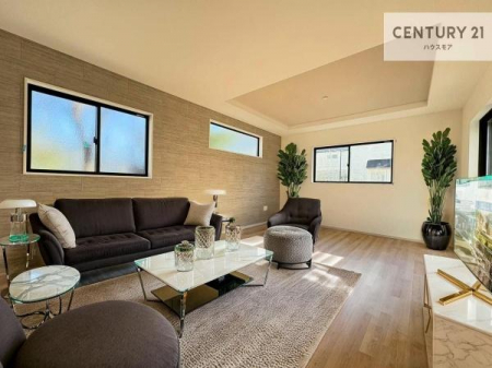 ���r���O�@�Ƌ��CG�p�[�X�ł��B��؂ȉƑ����W�܂邩�炱��LDK�ɂ͂�����肽���B
�q�����������C�ɏ΂��Ȃ��瑖�����Ă���p�����������u�L���Ƃɂ��ėǂ������v�Ǝv���u�Ԃł��B